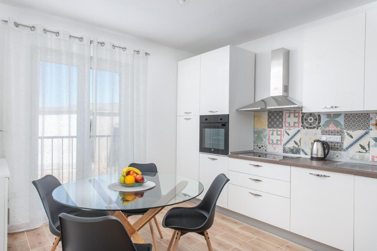 Apartment Kiki Kaštel Štafilić Eksteriør billede