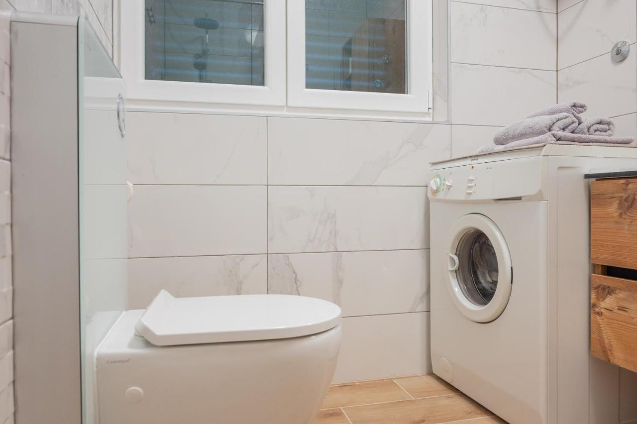 Apartment Kiki Kaštel Štafilić Eksteriør billede